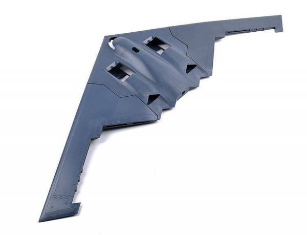 Modelcollect UA72201 USAF B-2A Spirit Stealth strategic Bomber 1/72