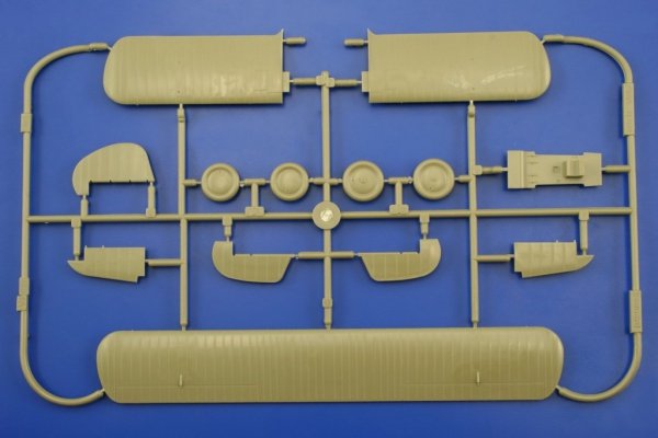 Eduard 8191 Avia B-534 III. serie (Reedition) 1/48