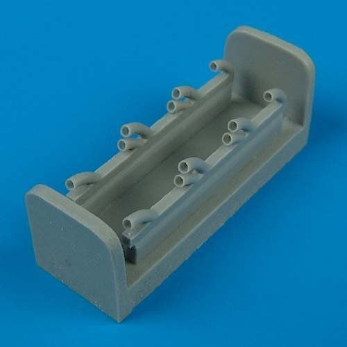 Quickboost QB48273 Yak 9 exhaust ICM 1/48