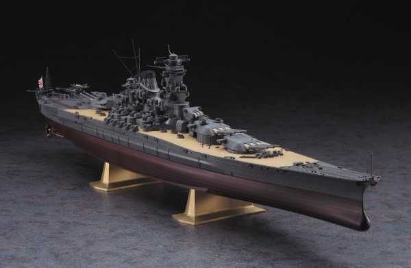 Hasegawa SP656-52456 IJN Battleship Yamato "Operation Ten-Go 1945" w/ U.S. Carrier-Based Aircraft 1/450
