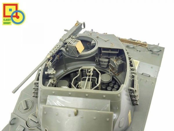 Classy Hobby MC16016 US 75mm M8 Howitzer Motor Carriage 1/16