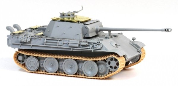 Dragon 6897 Panther Ausf.G Late Production w/Add-on Anti-Aircraft Armor (1:35)