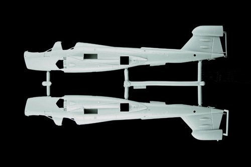 Italeri 2698 Grumman EA-6B Prowler (1:48)
