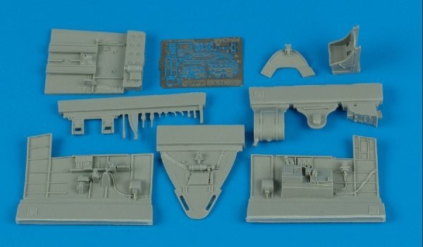 Aires 4356 F6F-3 Hellcat cockpit set 1/48 Eduard
