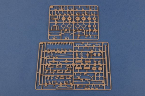 Hobby Boss 83885 Russian ZIS-5 Truck 1/35