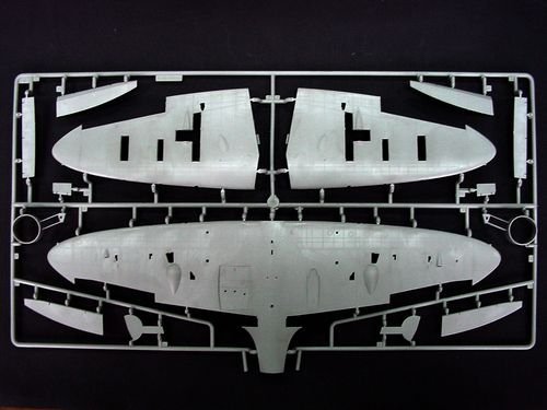Trumpeter 02404 Spitfire Mk Vb Floatplane (1:24)