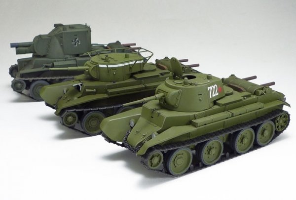 Tamiya 35327 BT-7 Model 1937 (1:35)