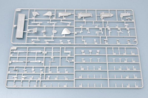 Trumpeter 05714 USS Nimitz CVN-68 (1:700)