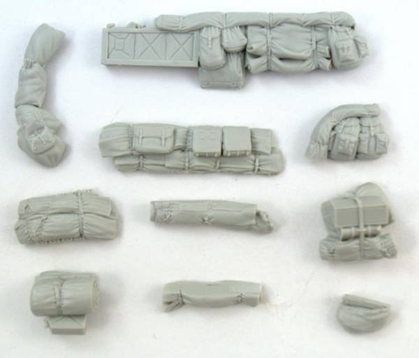 Panzer Art RE35-496 Stowage set for Sd.Kfz 251C 1/35