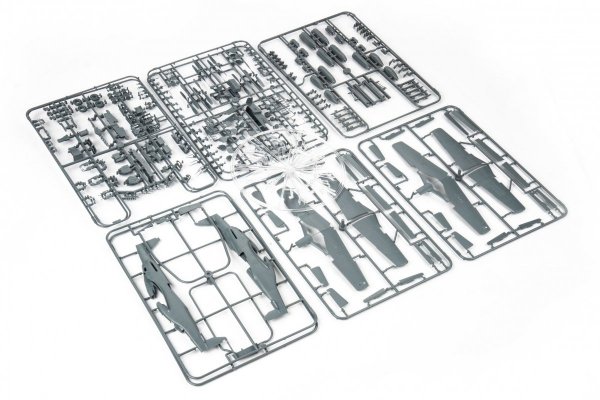 Eduard 11159 RED TAILS &amp; Co. DUAL COMBO 1/48