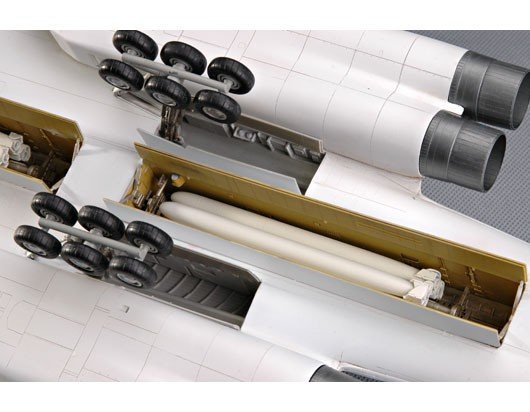 Trumpeter 01620 Tu-160 BLACKJACK (1:72)