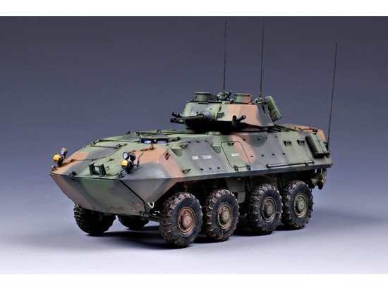 Trumpeter 00349 USMC LAV-25 Piranha (1:35)