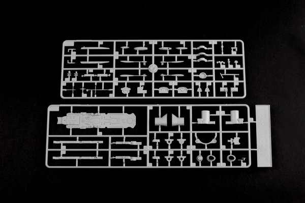 Trumpeter 05777 Italian Navy Battleship RN Roma (1943) 1/700