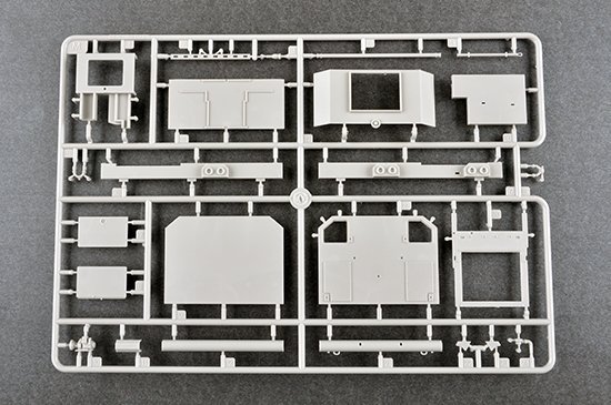 Trumpeter 01067 M1142 HEMTT TFFT (Tactical Fire Fighting Truck) 1/35