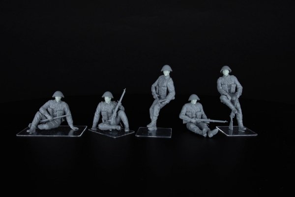 MiniArt 35496 British Tank Riders (NW Europe). Resin Heads 1 1/35