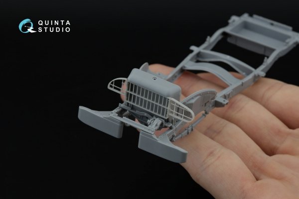 Quinta Studio QT35019 Dodge WC-52 front grille (Zvezda) 1/35