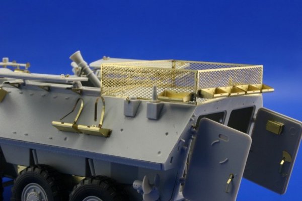 Eduard TP099 LAV-M stowage box 1/35 Trumpeter