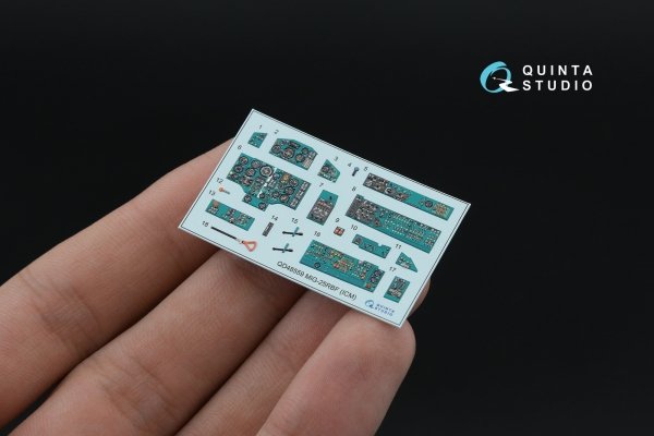 Quinta Studio QD+48559 MiG-25RBF 3D-Printed &amp; coloured Interior on decal paper (ICM) (with 3D-printed resin parts) 1/48