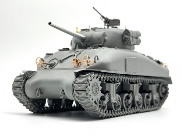 Border Model BT-056 Sherman M4A1 LATE tank 1/35