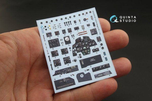 Quinta Studio QD32063 Bf 110C/D 3D-Printed &amp; coloured Interior on decal paper (for Dragon kit) 1/32