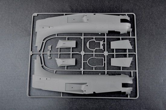 Trumpeter 02254 A-1J AD-7 Skyraider (1:32)