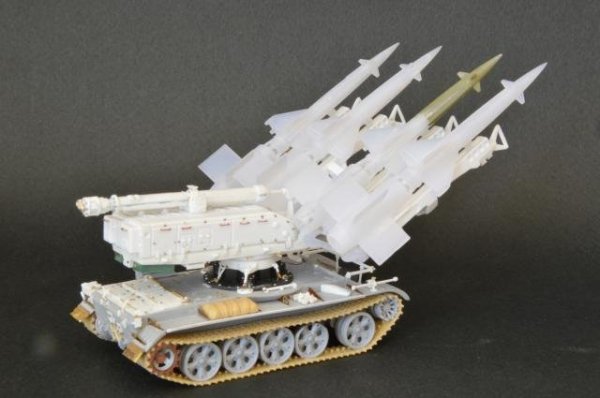 PST 72066 S-125M “Newa-SC” Air Defense System 1/72