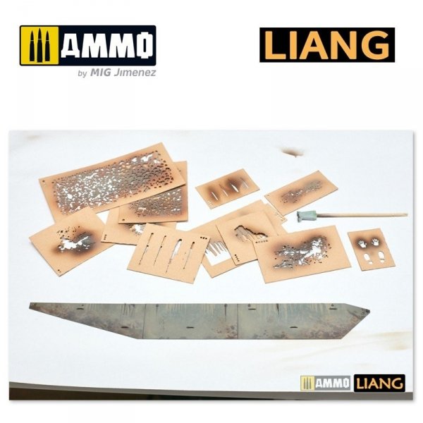 Liang 0004 Handprint &amp; Shoeprint Airbrush Stencils