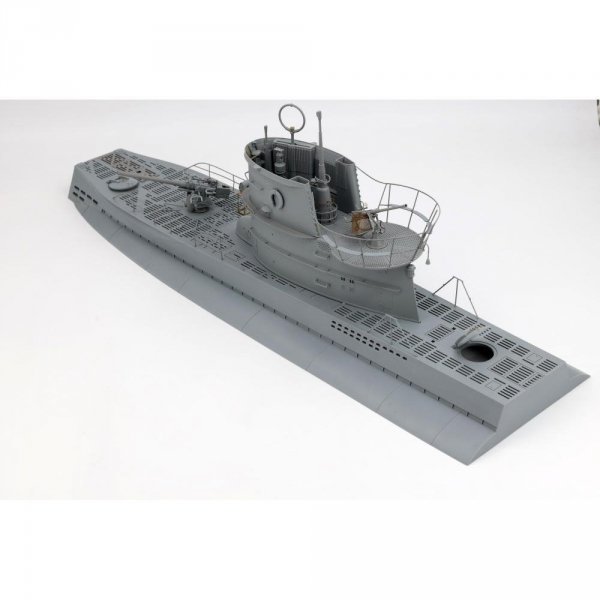 Border Model BS-001 DKM Type VII-C U-Boat Upper Deck 1/35