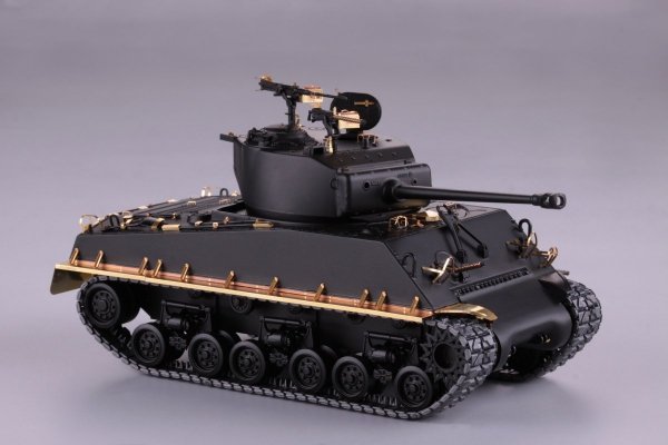 Eduard 36351 M4A3E8 fenders ITALERI 1/35