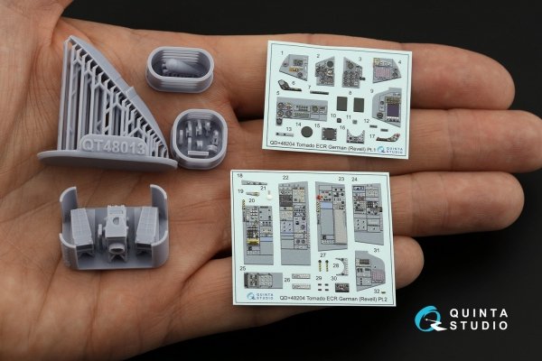 Quinta Studio QDS+48204 Tornado ECR German 3D-Printed &amp; coloured Interior on decal paper (Revell) (small version) (with 3D-printed resin parts) 1/48