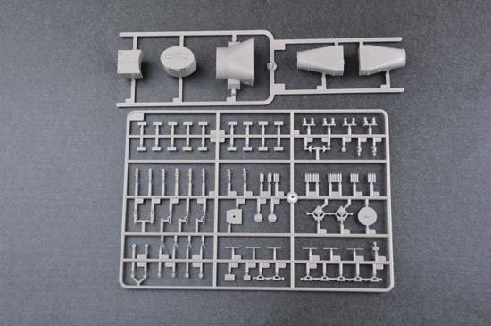Trumpeter 03706 USS Iowa BB-61 (1:200)