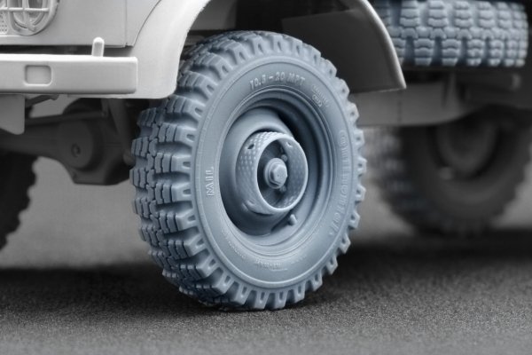 ScaleX WM 35022 Unimog 404 10.5-20 MPT Ordinary wheel set (for AK-Interactive, ICM, Revell) 1/35