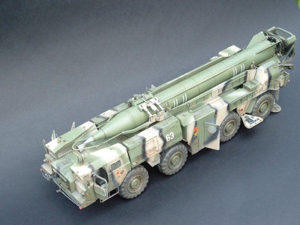 Dragon 3520 SS-1c SCUD B w/MAZ-543 (1:35)
