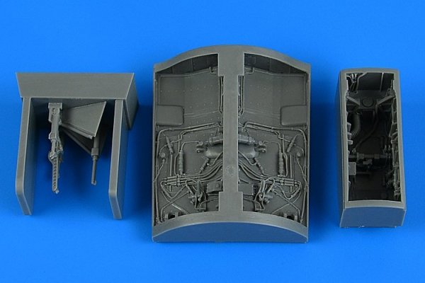 Aires 4814 F-104 Starfighter wheel bay 1/48 KINETIC