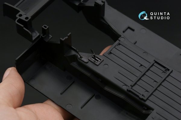 Quinta Studio QD24004 Hummer H1 3D-Printed &amp; coloured Interior on decal paper (MENG) 1/24