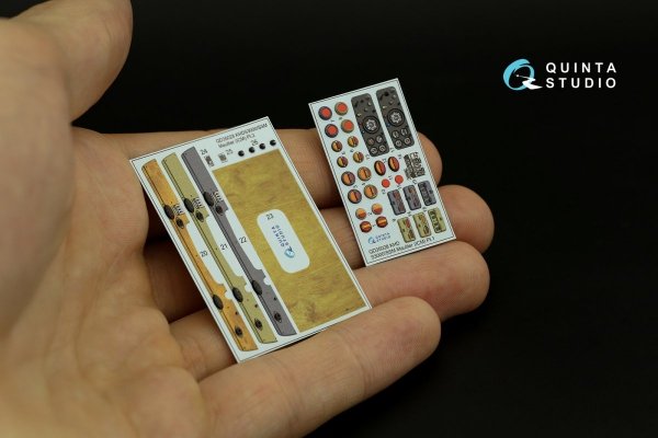 Quinta Studio QD35028 KHD A3000, Magirus S330, KHD S3000, KHD S3000/SS M Maultier 3D-Printed &amp; coloured Interior on decal paper (ICM) 1/35