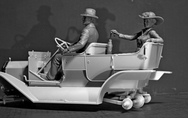 ICM 24013 American Motorists (1910 s) (1:24)