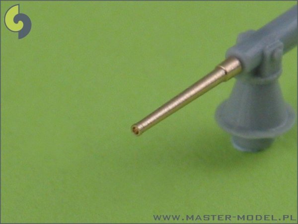 Master SM-350-023 Russian cruiser Varyag (1899) armament - 152mm (12pcs), 75mm (12pcs), 47mm (8pcs)