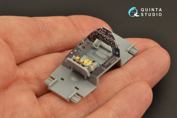 Quinta Studio QD48268 Ta 152C 3D-Printed &amp; coloured Interior on decal paper (Hobby Boss) 1/48