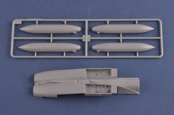 Hobby Boss 85812 F/A-18E Super Hornet 1/48