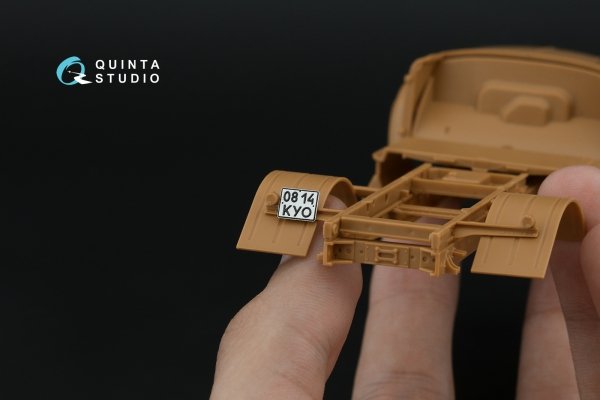 Quinta Studio QP43002 Typesetting USSR license plates ~1980-1994 (State Standart 3207-77) (All kits) 1/43