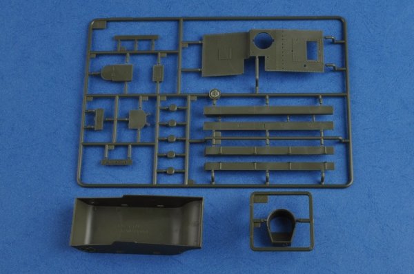 Hobby Boss 83821 Soviet T-37A Light Tank (Izhorsky) (1:35)