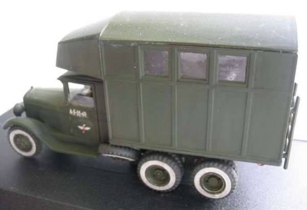 PST 72024 PARM-2 Field Aircraft Repair Shop 1/72