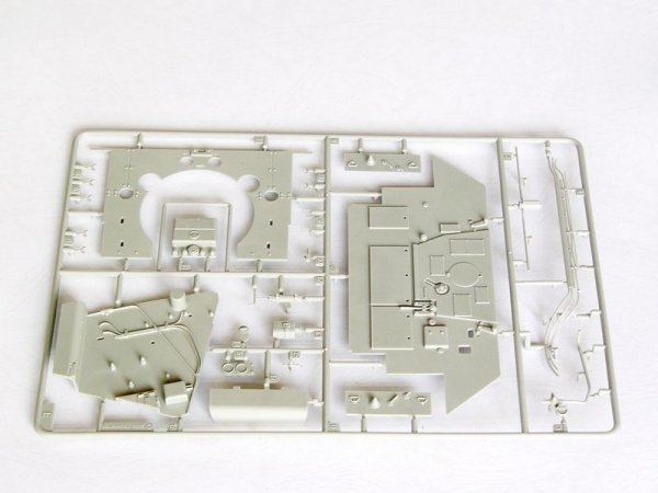 Trumpeter 00905 T-34/76 Model 1942 1/16