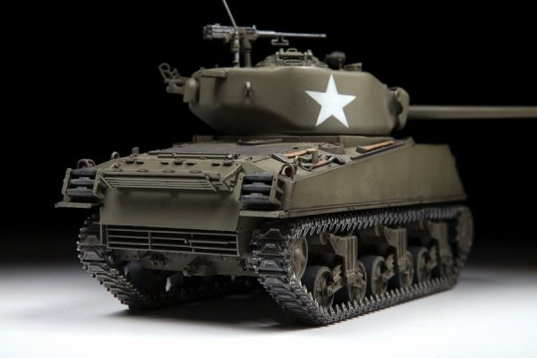 Zvezda 3676 M4A3 (76) W &quot;SHERMAN&quot; 1/35