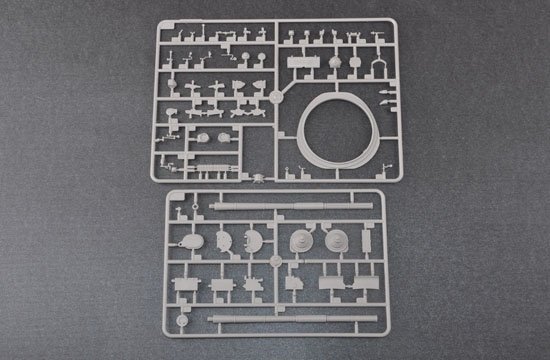 Trumpeter 05581 Russian T-80BVD MBT (1:35)