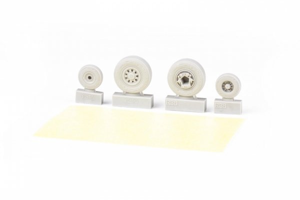 Eduard 6481110 F-35C wheels TAMIYA 1/48