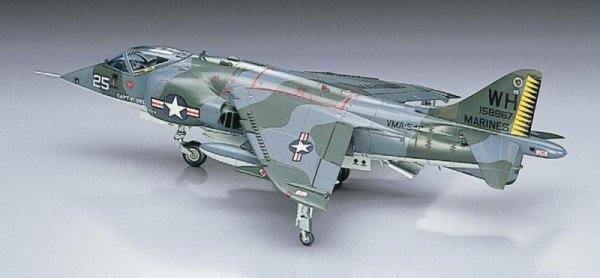 Hasegawa B10 AV-8A Harrier (1:72)