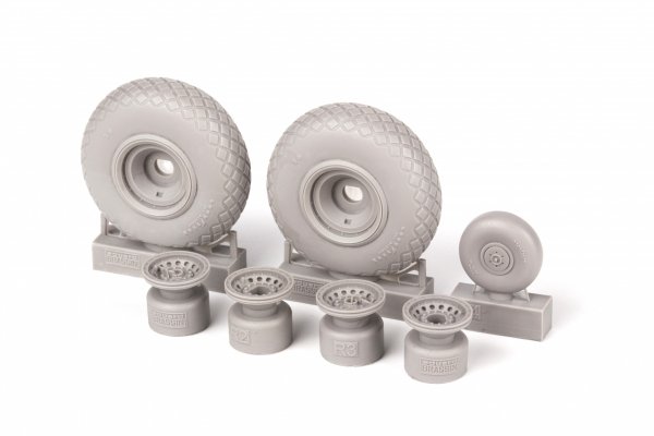 Eduard 6481020 B-17F wheels diamond tread EDUARD 1/48