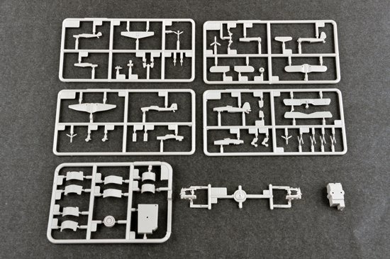 Trumpeter 05628 German Navy Aircraft Carrier DKM Peter Strasser 1/350